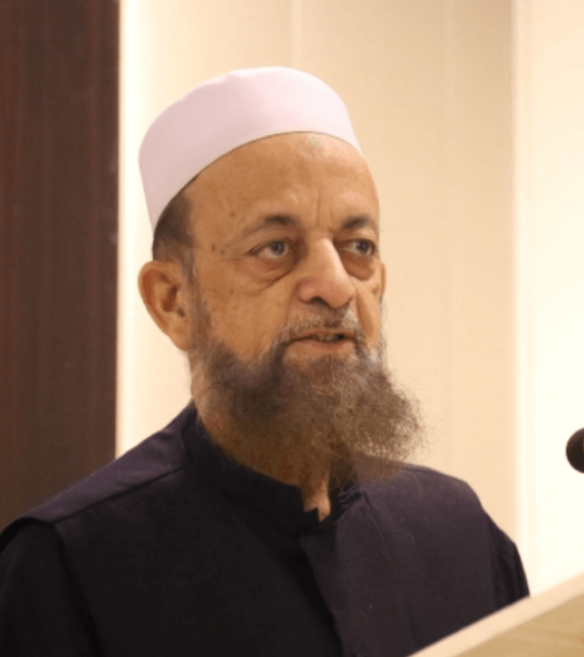 DR. SHAFKAT ALI BEG Vice Chairman Seasoned Educationist and Academician About University of South Asia